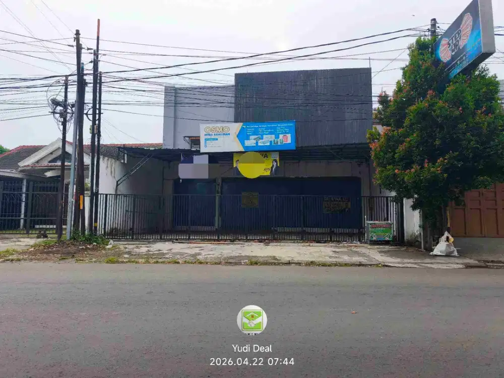 Ruko / Gudang Strategis di Kota Cirebon akses jalan lebar dekat Terminal Harjamukti