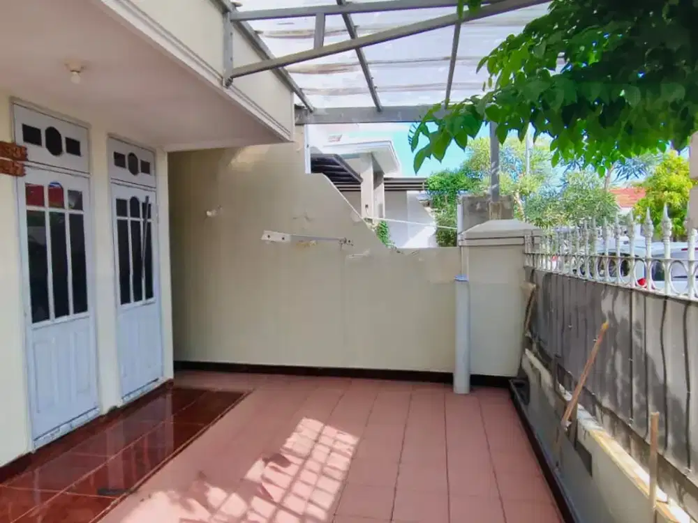 Rumah Hitung Tanah Di Nirwana Eksekutif Lks Favourite Row Jln 3.5 Mbl