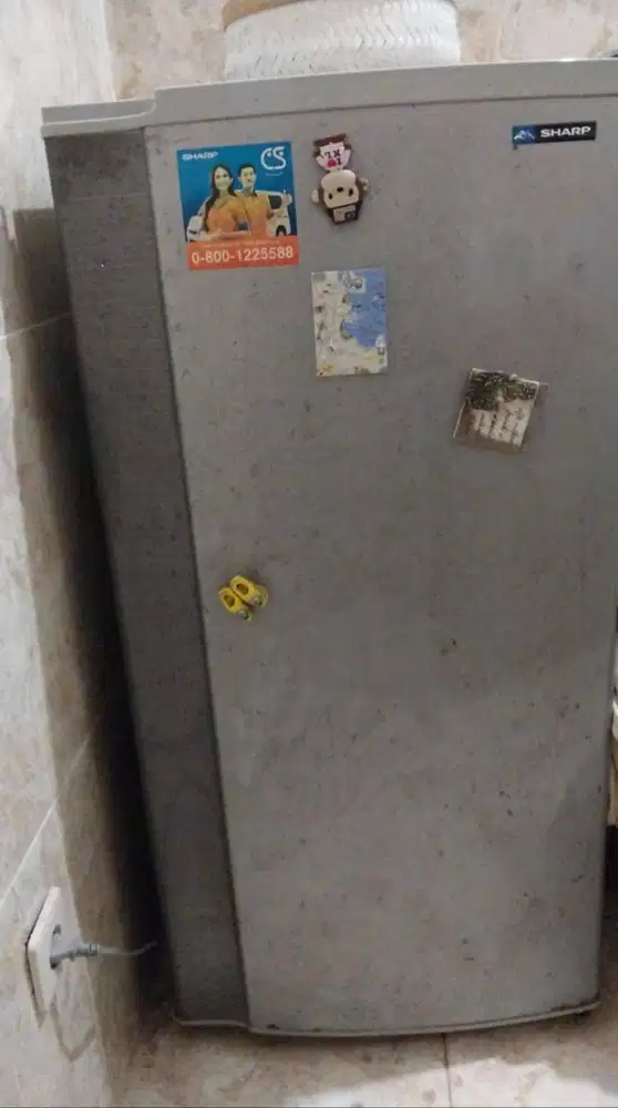 Kulkas Sharp 1 pintu, 2nd murah Denpasar