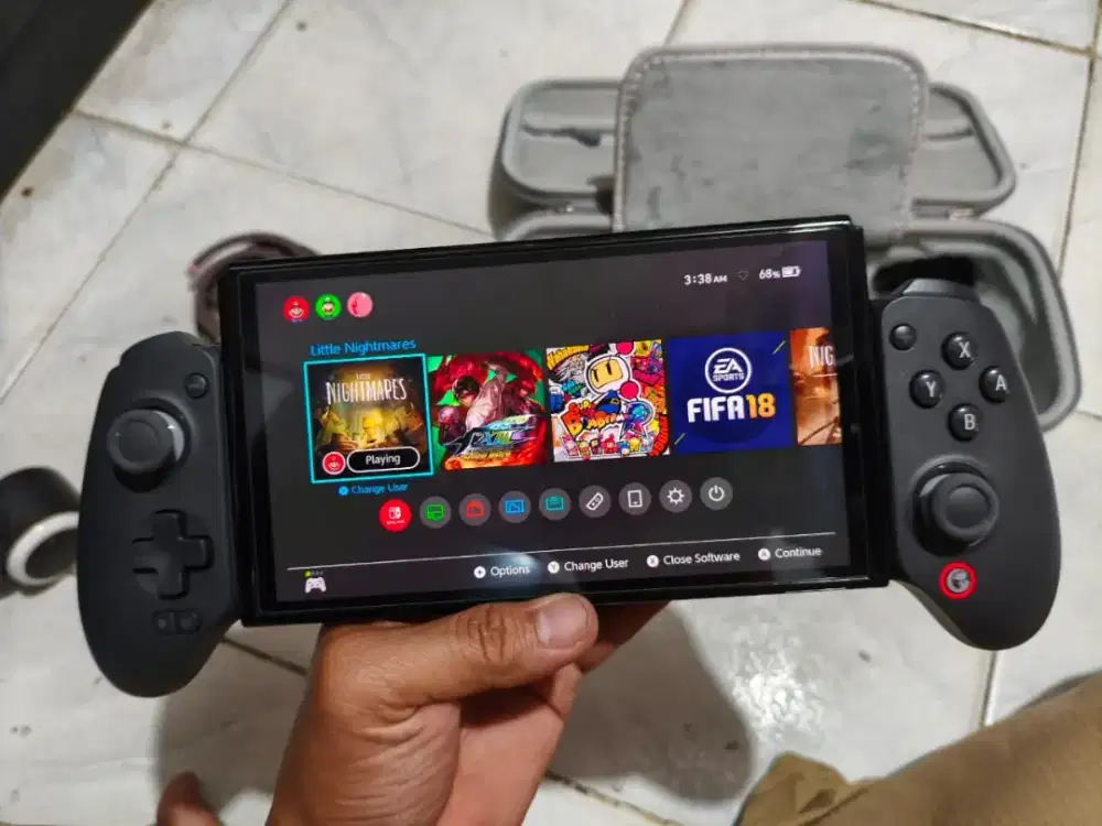 jual nintendo switch oled 256gb barang mulus ya bonus gamesir g8 plus