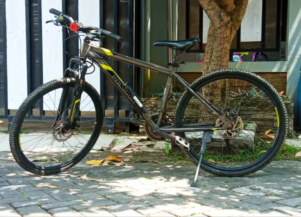 Dijual Sepeda Polygon Monarch 3