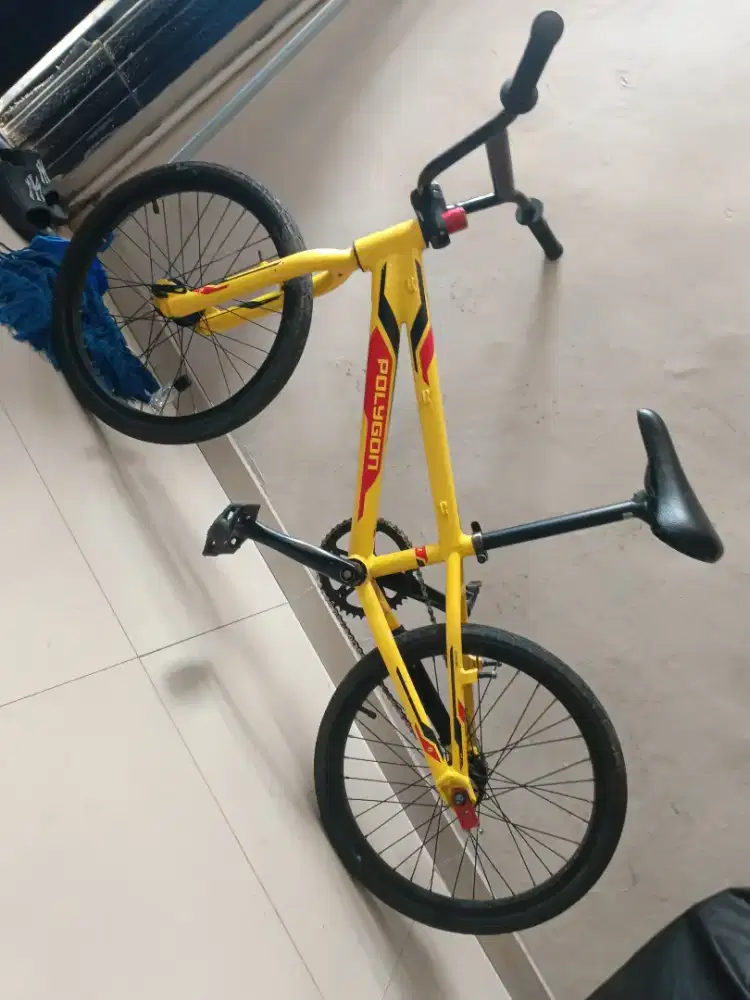 Dijual sepedah polygon fitz sama crnak