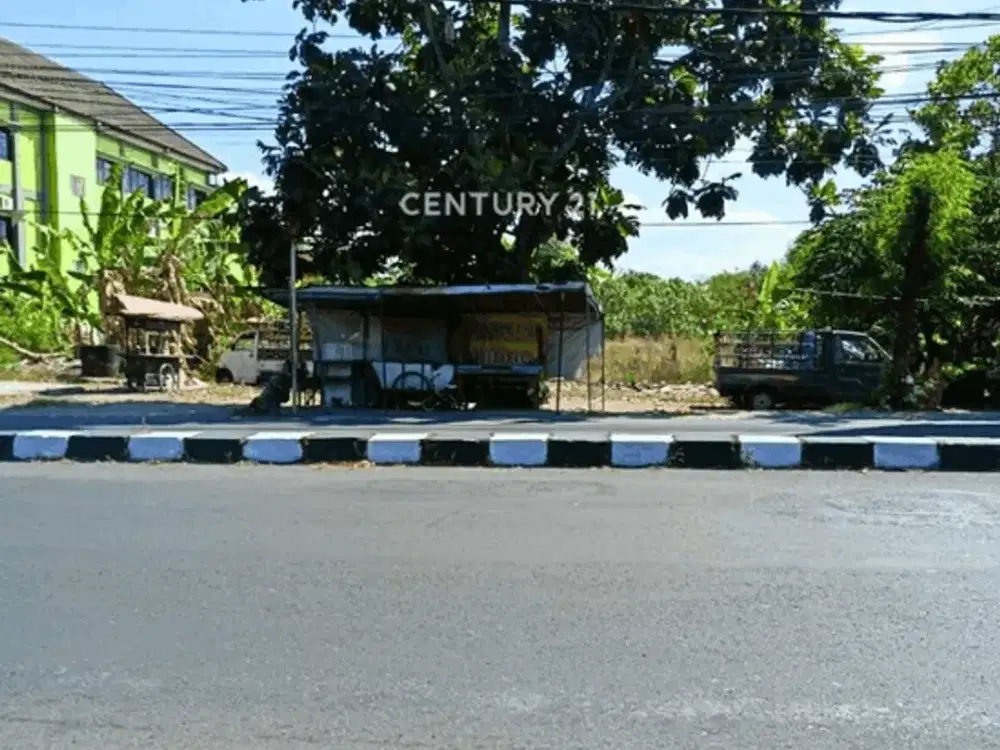 Tanah Komersial Luas 4478 M2 Di Jalan Raya Janti Jogja