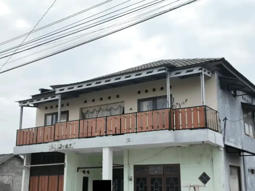 Bangunan Cocok Untuk Rumah Induk Dan Usaha Koskosan Di Prambanan