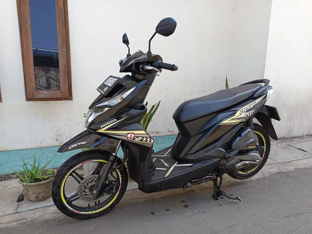 Di jual cepat beat eco 2018 lengkap siap pakai