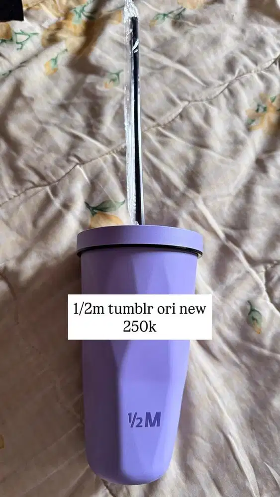 1/2 M tumbler viral warna ungu