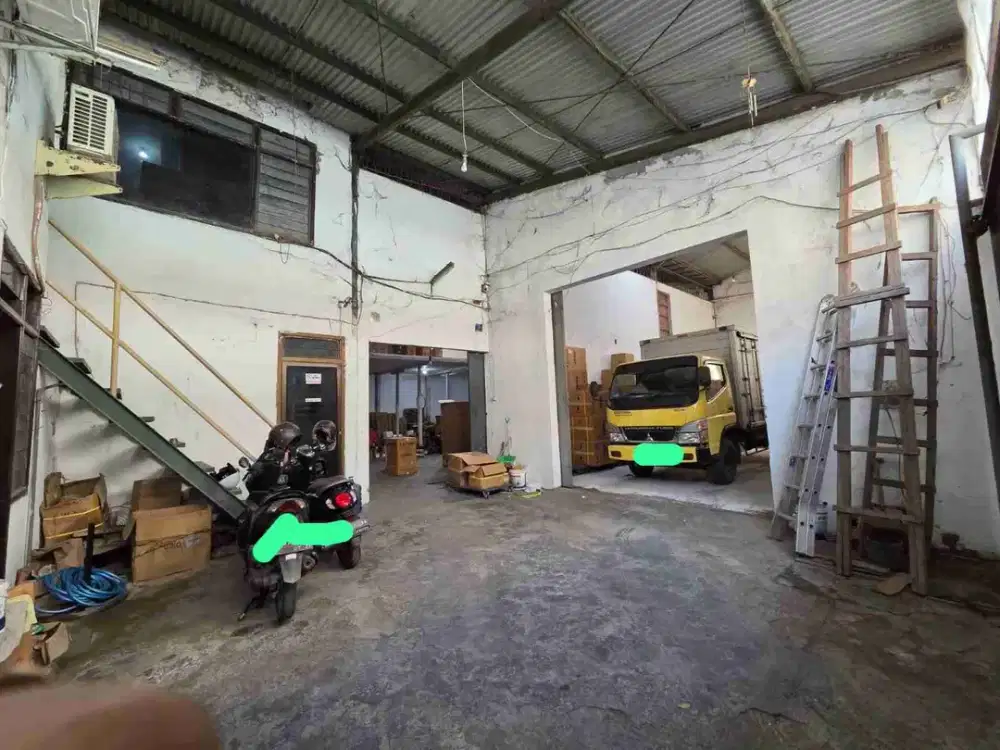 DIJUAL /DISEWAKAN GUDANG LEBAK SARI KENJERAN DKT GADING PANTAI, KEDUNG COWEK