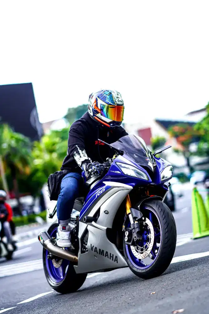 Yamaha R6 FP Blue Race Rare Low Odo