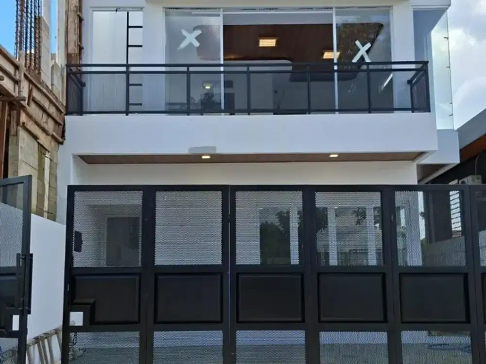 Turun Harga Rumah Cantik Siap Huni Area Metro Permata 1 Tangerang