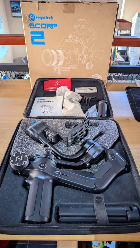 Jual GIMBAL FEIYUTECH SCORP 2 Second Like New