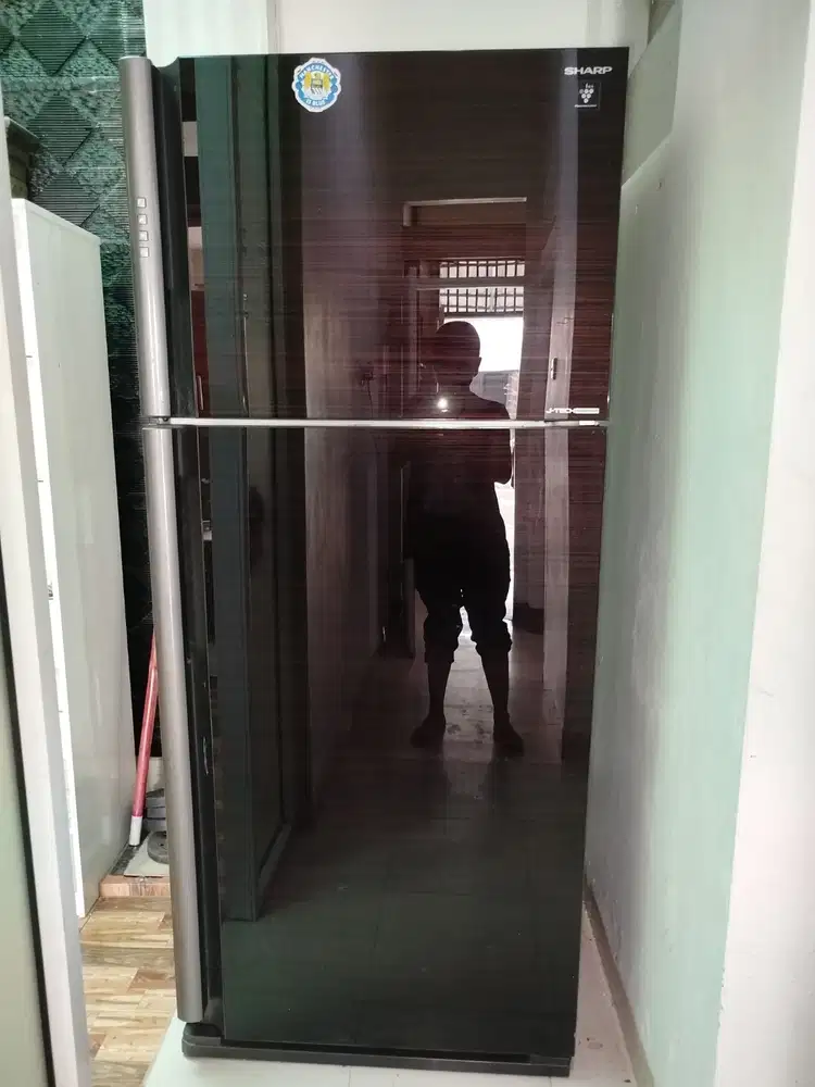 Dijual Murah Kulkas Sharp Plasmacluster