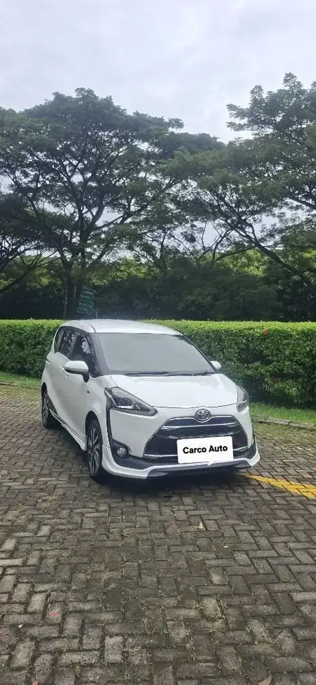 Toyota Sienta 1.5L Q 2016 Putih Record