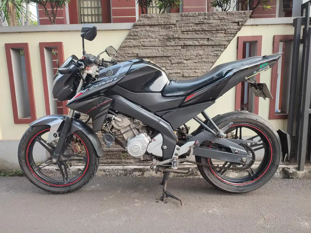 YAMAHA VIXION KS TAHUN 2014 JOS
