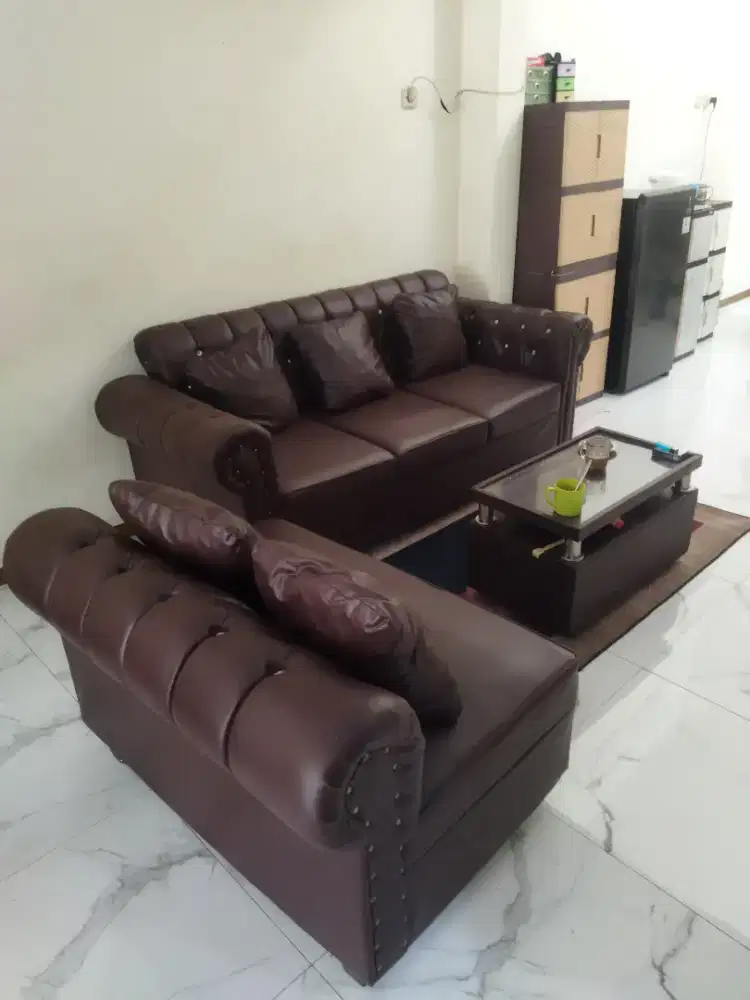 Sofa ruang tamu