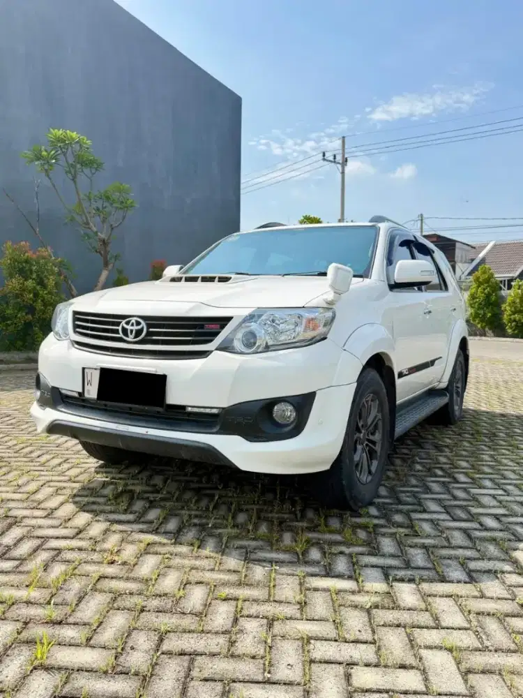 Toyota Fortuner g vnt trd 2014 manual km 64ribu