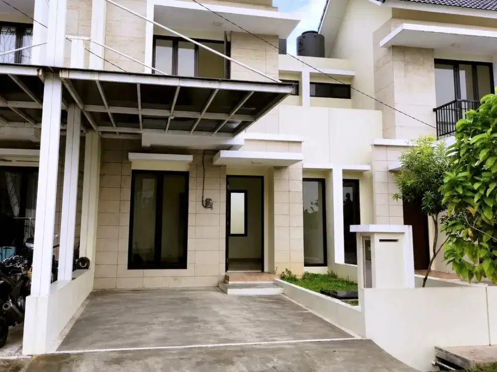 Dijual Rumah 2 Lantai Siap huni di Cluster Green Ara Harapan Indah Bekasi