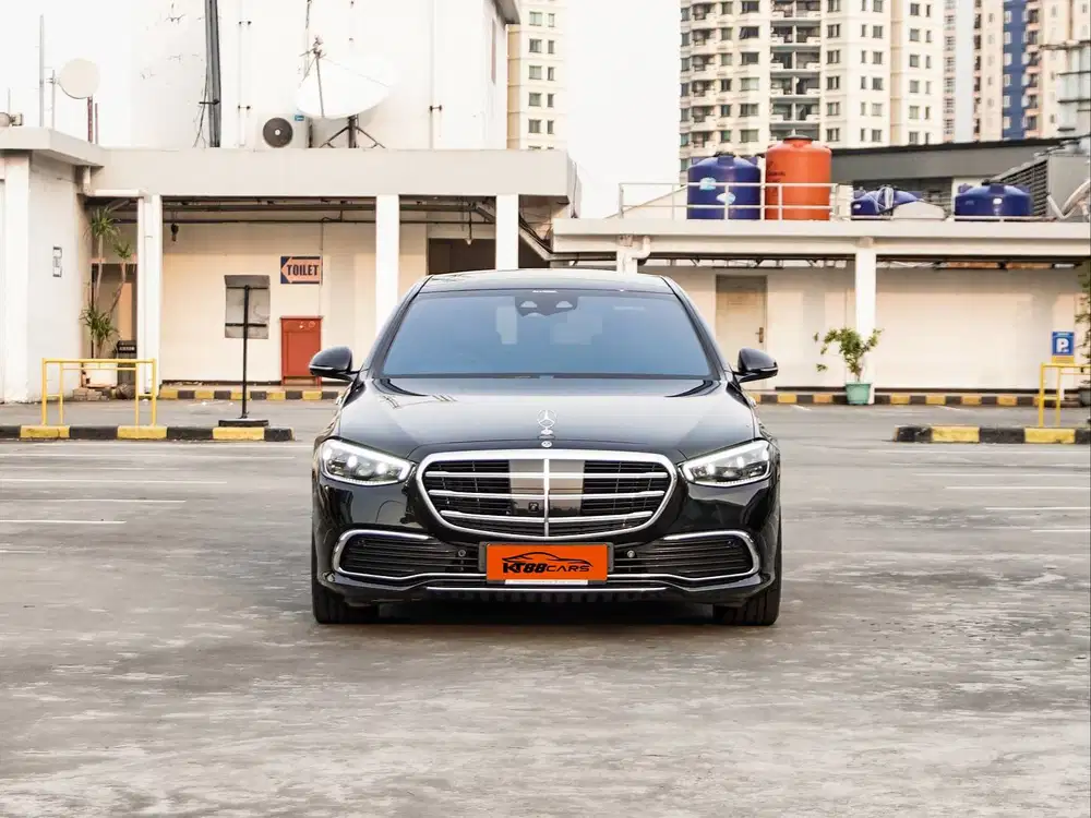 mercedesbenz S450L AT 2023 Hitam