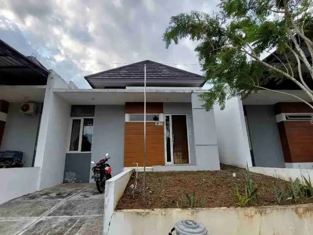 Rumah minimalis siap pakai di BSB village