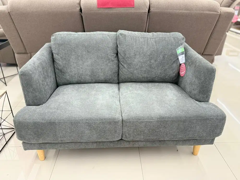 Sofa zuko 2s Angkat display