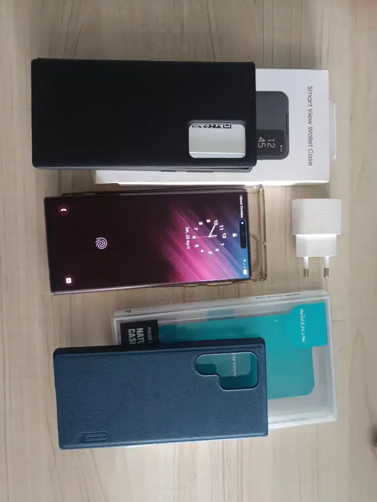 Jual BU, samsung S22 ultra 5G 12/256 mulus like new, banyak bonus