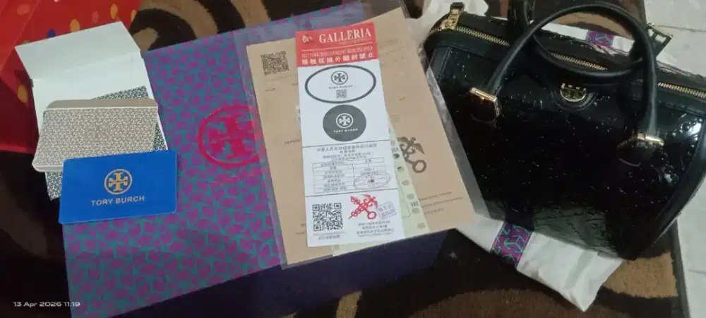 tas wanita tory butch