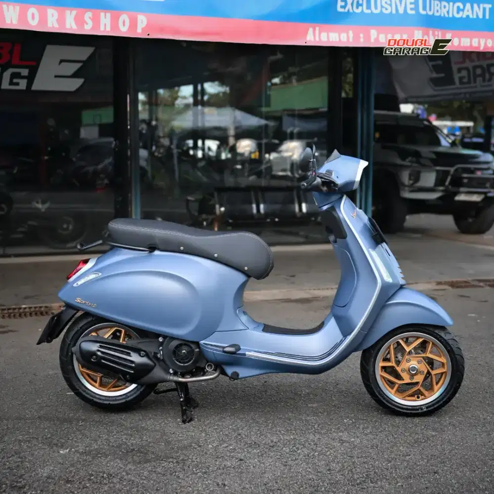 VESPA SPRINT OFFICINA 8 LIMITED EDITION  2025