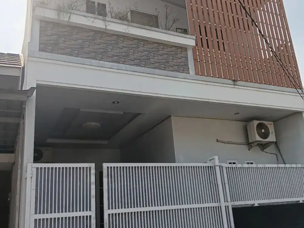 Dijual Rumah 2 Lantai Grand Residence City Setu Bekasi