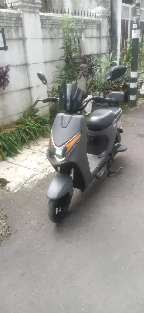 Sepeda Listrik Uwinfly