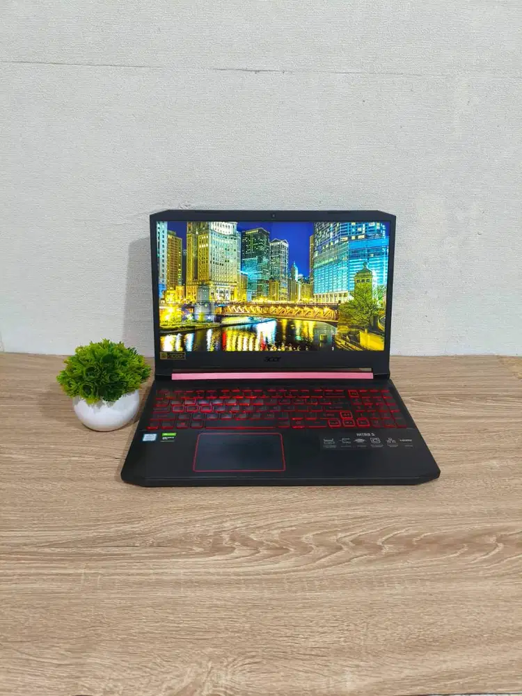 Acer Nitro AN515 54 i7-9750H 8/512GB GTX 1650 4GB 15,6 Red Backlight