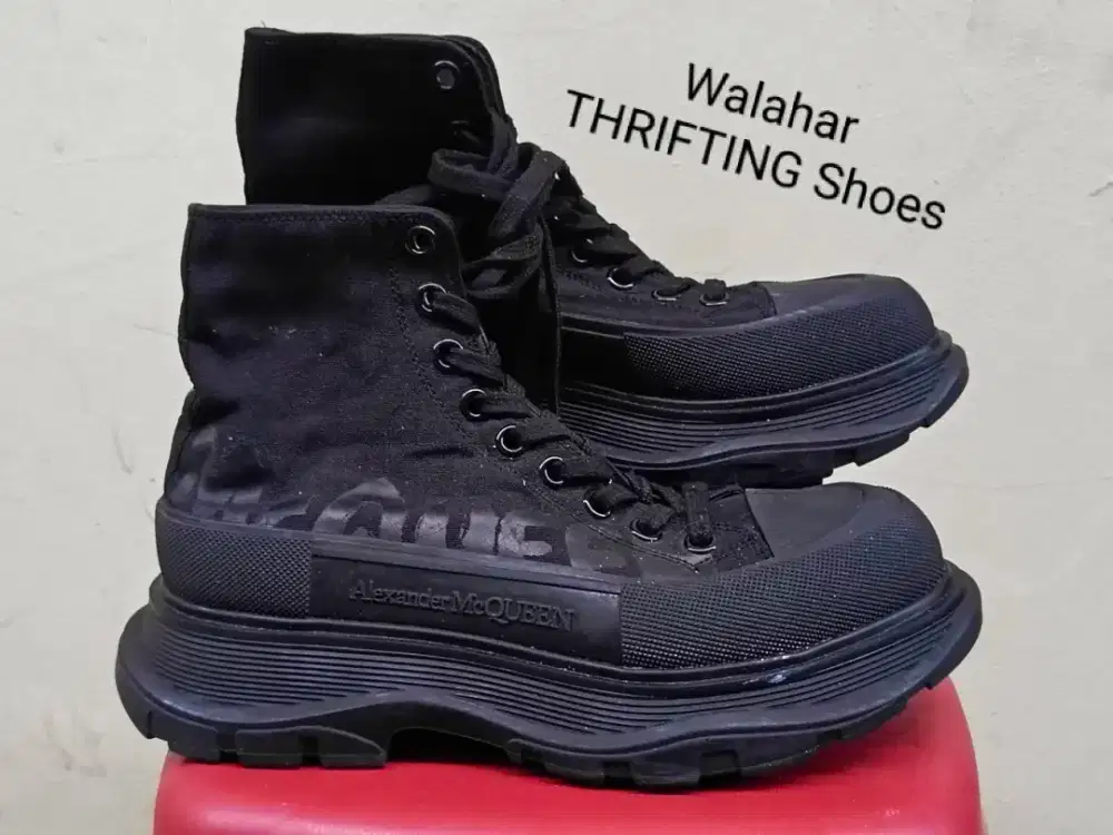 Sepatu Alexander McQueen