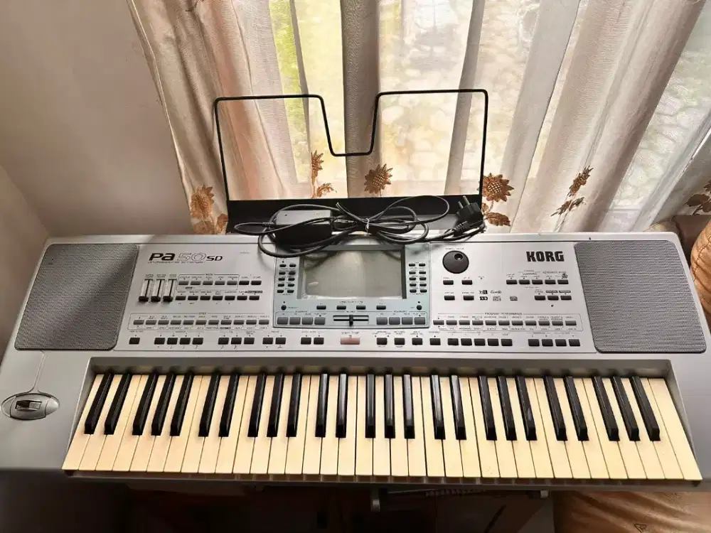 KEYBOARD KORG PA50SD