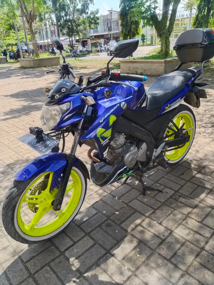 Yamaha vixion movistar 2016 lengkap