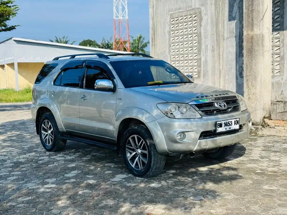 Fortuner G 2.5 manual solar tahun 2008
