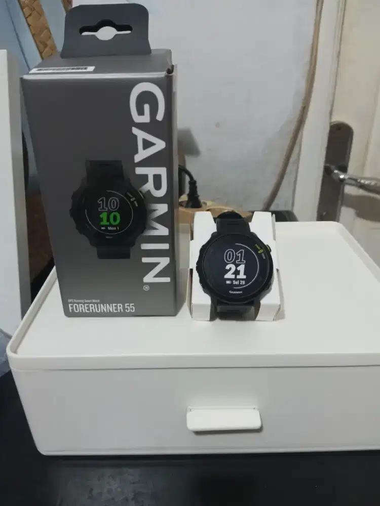 Smart watch GARMIN FORERUNNER 55