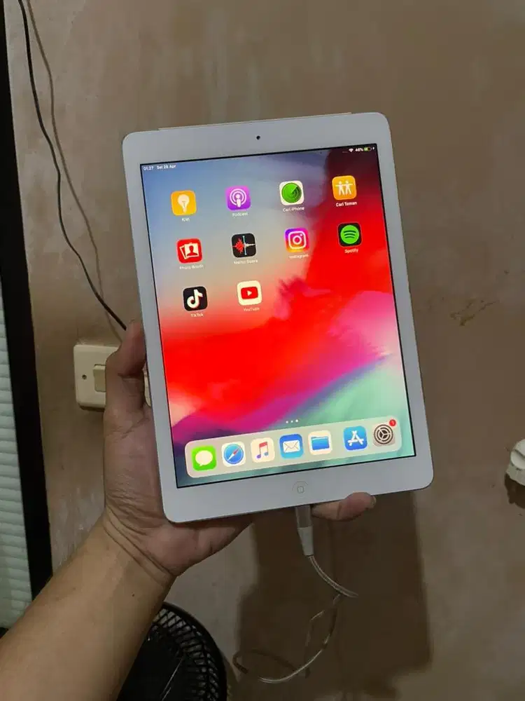Ipad Air rare Cellular Ibox