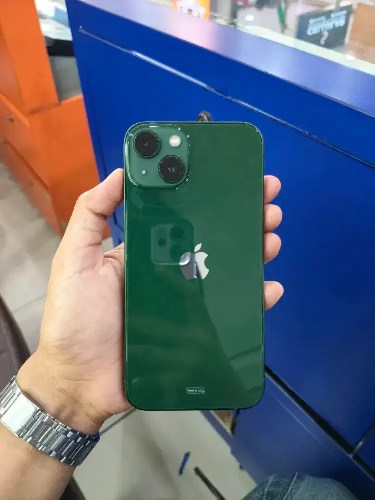 Seken iphone 13 128gb Garansi Off