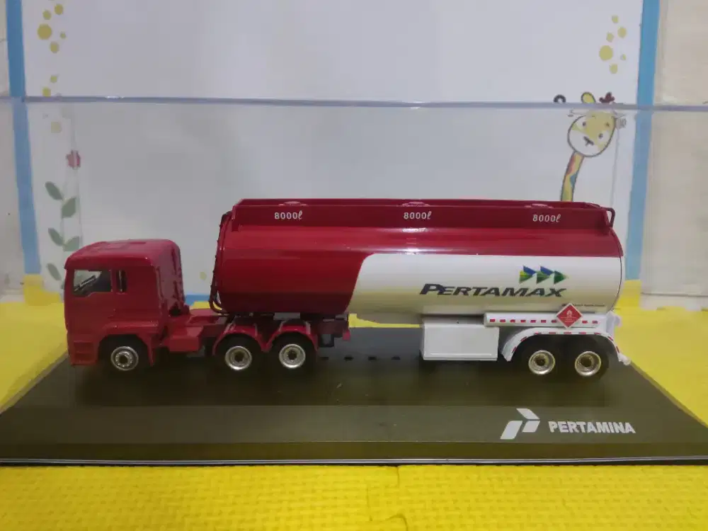 Miniatur Truk Tangki Pertamina 1:50 MyPertamina