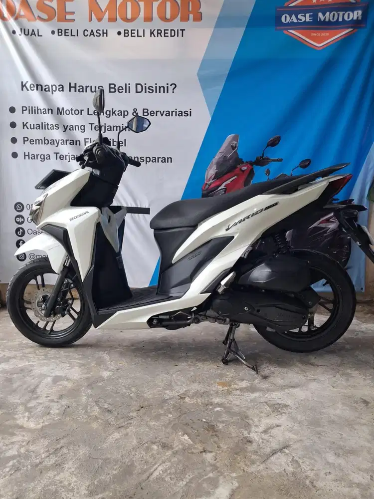 (B) Honda Vario 150 CBS ISS Tahun 2019