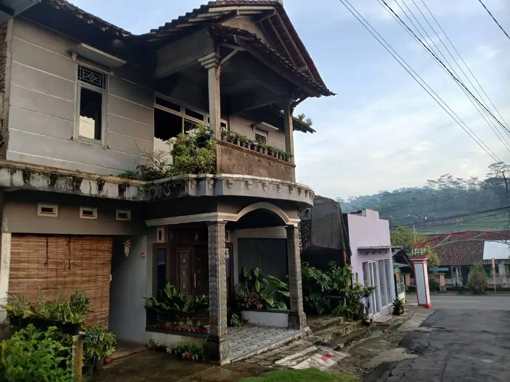 Dijual Rumah Strategis & Sejuk