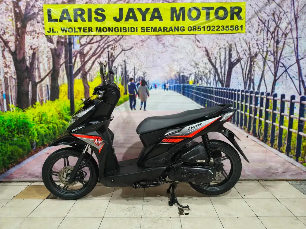 Beat digital tangan pertama