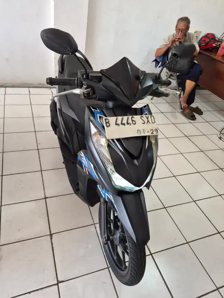 BEAT DELUXE 2023 + BBN  DP 500 oke