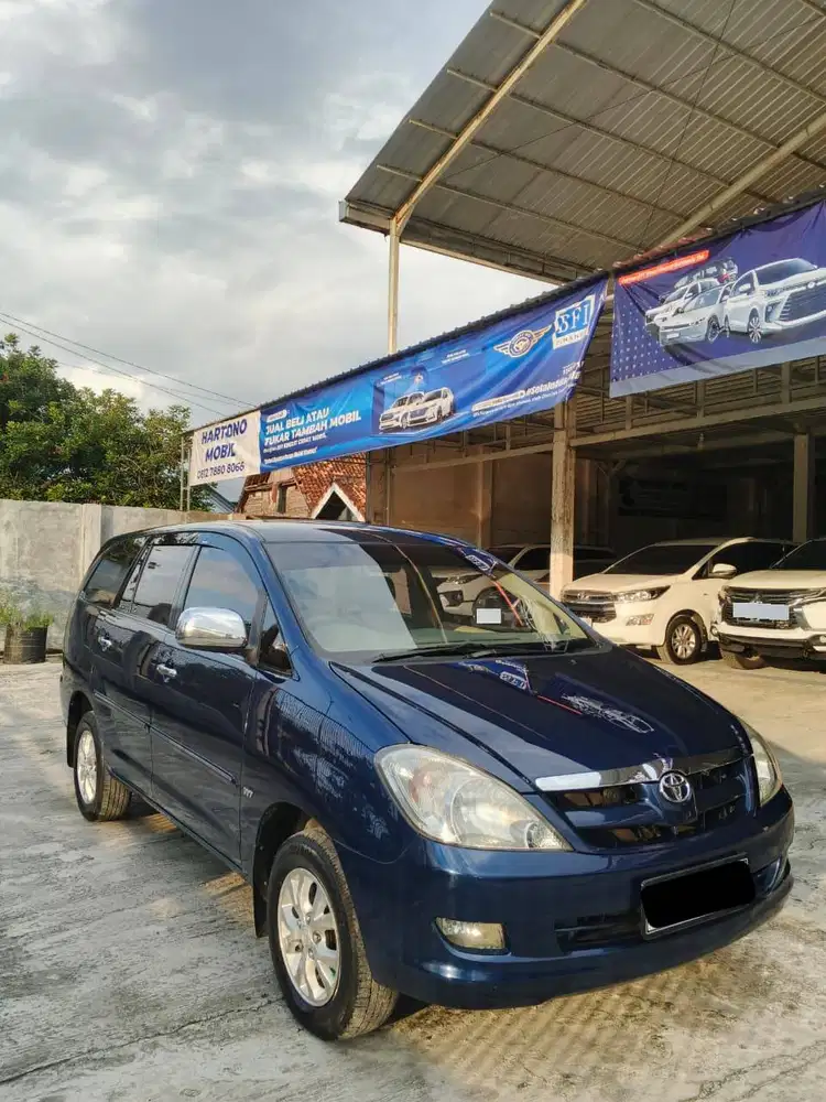 INNOVA 2.0 V Manual Transmisi