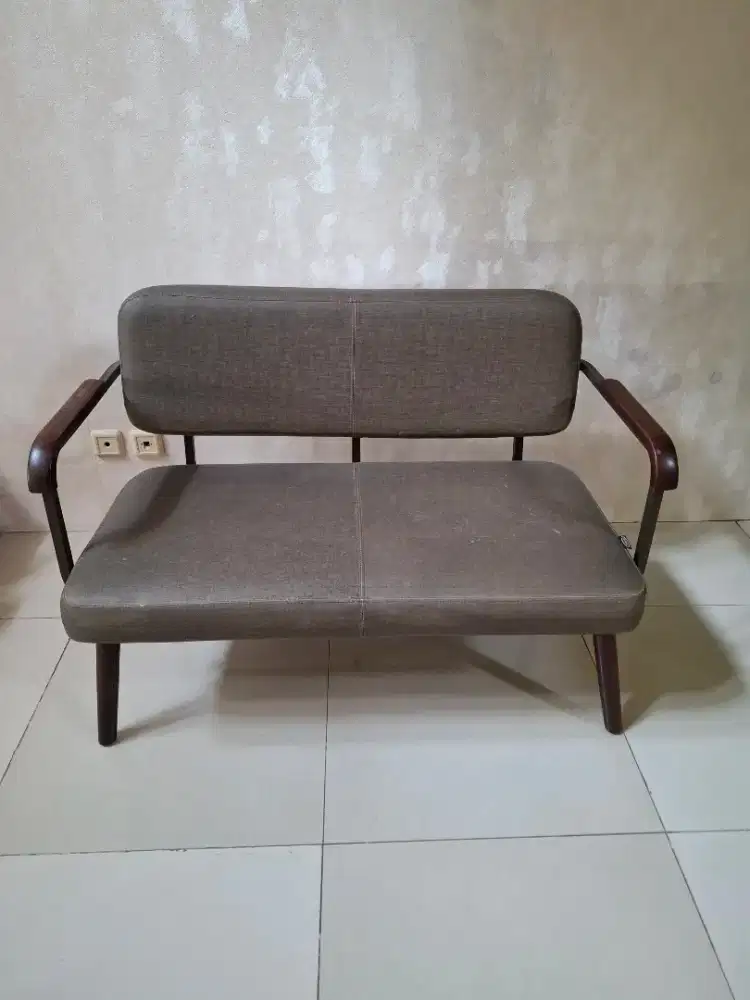 Sofa Informa Nyaman n Minimalis