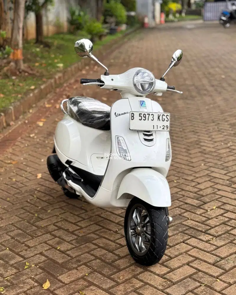 VESPA LX 125 iGET FACELIFT 2024 BERGARANSI