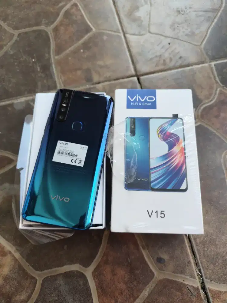 Vivo v15 8/256 5G baru
