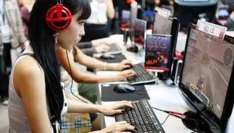 lowongan kerja Operator Digital Hub (Warnet game intertaiment)