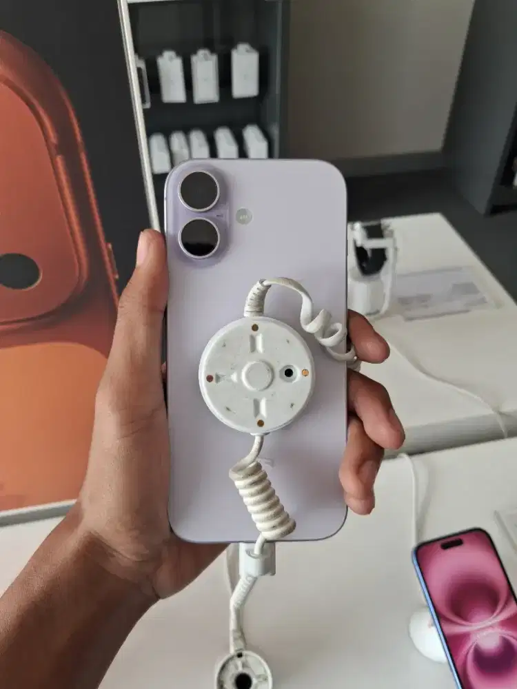 CICILAN 0% IPHONE 17 BESIC 256GB