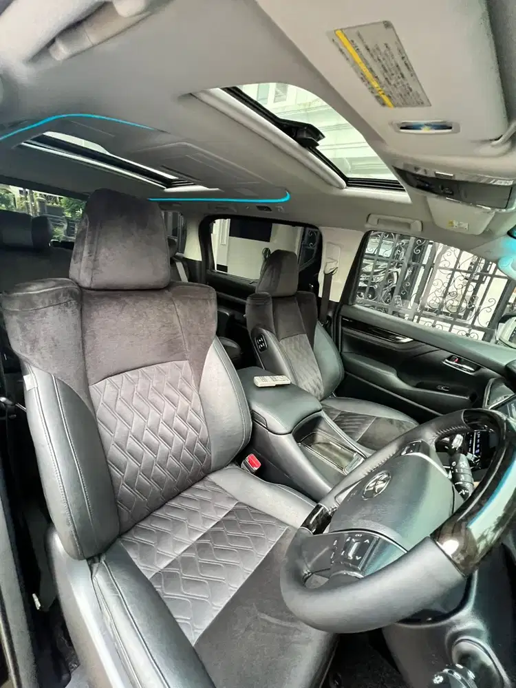 Toyota Alphard 2015 Bensin