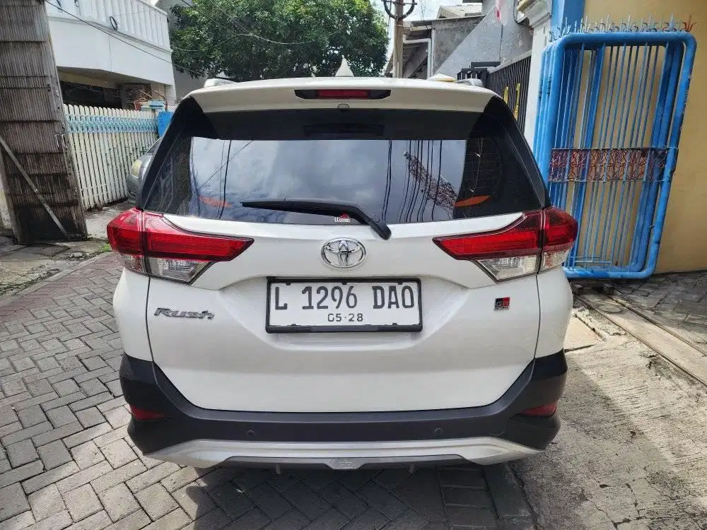TOYOTA NEW RUSH 1.5 S GR MATIC 2023 FACELIFT KILOMTER 27 RIBU ORIANN