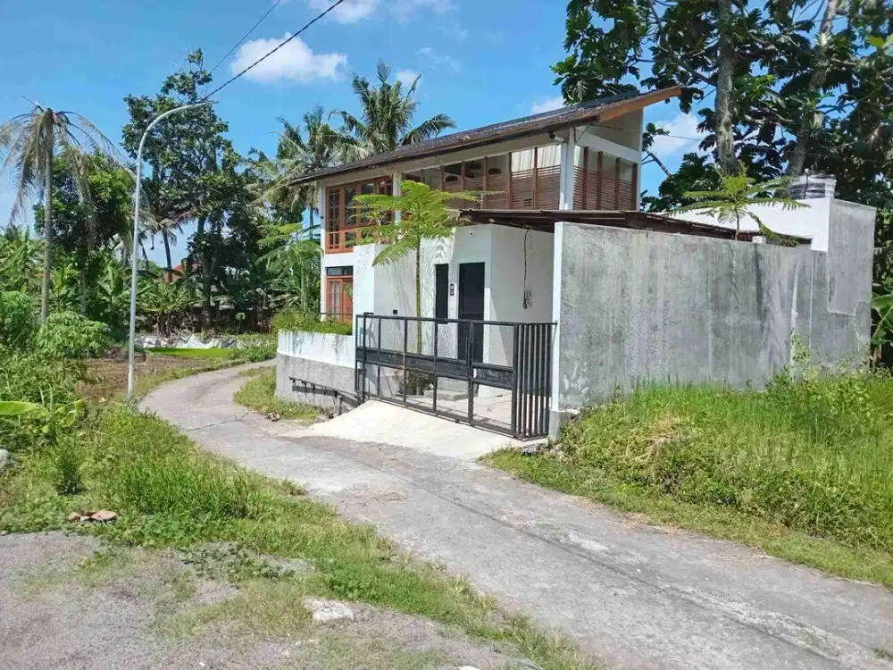villa cantik dan estetik di jl palagan km 13 utara RS PURI ASIH,view sawah, dkt UGM, JCM MALL, TUGU JOGJA, MALIOBORO
